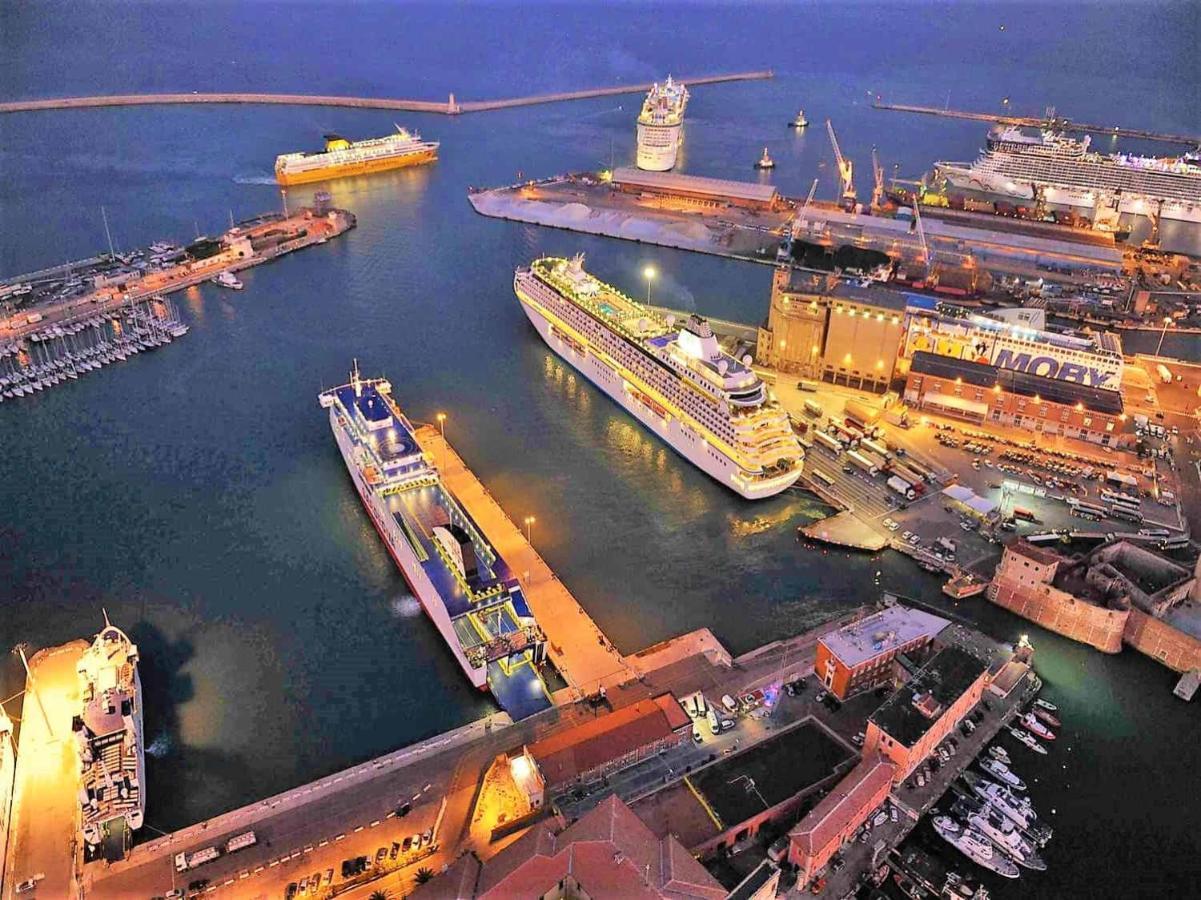 Casa Il Girasole Apartment Livorno Bagian luar foto