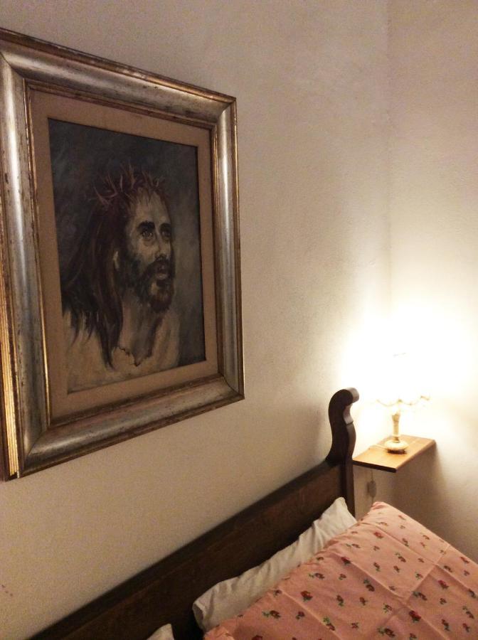 Casa Il Girasole Apartment Livorno Bagian luar foto